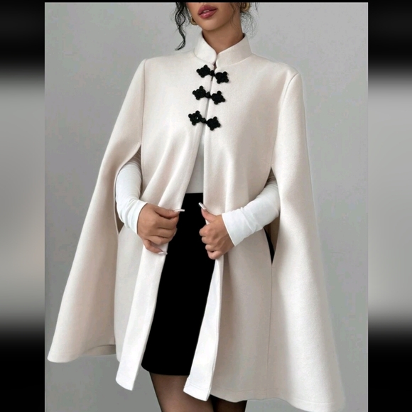 Elegant Stand Collar Contrast Color Chinese Style Button Cloak-Style Shawl Women - Picture 3 of 6